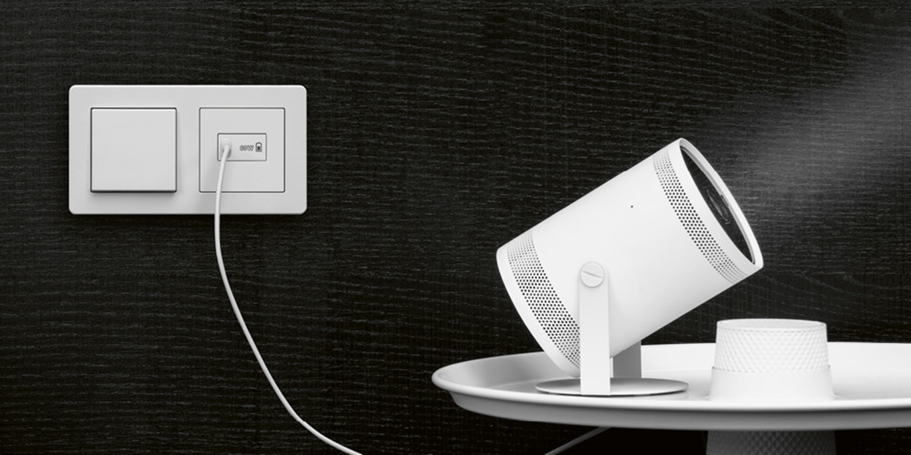 Ladegerät USB PD 60 bei Roland Fuchs Elektroanlagenbau GmbH in Driedorf